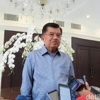 kebahagiaan-jusuf-kalla-sambut-cucu-ke-15