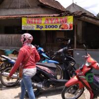 mie-ayam-di-sragen-ini-harganya-sama-dengan-biaya-parkir-motor