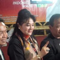 penggagas-esemka-ubah-kantornya-jadi-posko-jokowi