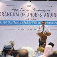 mendes-ingatkan-dana-desa-tidak-boleh-untuk-gaji-guru