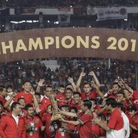 jokowi-resmi-terbitkan-inpres-percepatan-sepak-bola-nasional