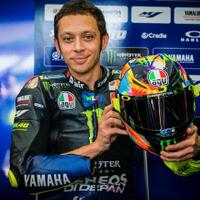 rossi-akan-terus-balapan-hingga-berusia-46-tahun