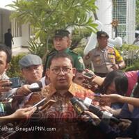 akhirnya-polemik-doa-yang-ditukar-fadli-zon-minta-maaf-kepada-mbah-moen