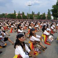 2062-penari-jathil-ponorogo-pecahkan-rekor-muri