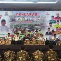 hadir-di-tasikmalaya-mbah-moen-ajak-petani-pilih-jokowi