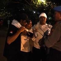 tkn-jokowi---ma-ruf-amin-jenguk-korban-ledakan-di-rs-mintohardjo