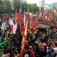 begini-kemeriahan-parade-tatung-festival-cap-go-meh