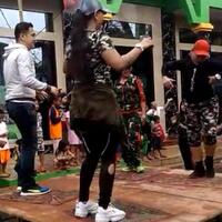 yang-lagi-viral-nihh-gan--caleg-pdip-senam-di-atas-gelaran-sajadah