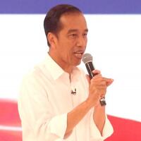 terungkap-siapa-yang-minta-jokowi-pegang-pulpen-saat-debat-capres