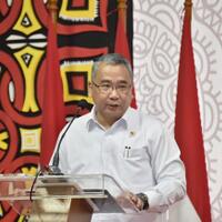 disoal-dahnil-mendes-tegaskan-jalan-desa-191-ribu-km-bukan--simsalabim