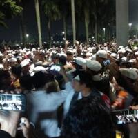 kericuhan-dan-persekusi-warnai-malam-munajat-212