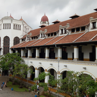 lawang-sewu-megahnya-sejarah-hegemoni-masa-lalu