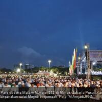 tkn-malam-munajat-212-sarat-aroma-politis