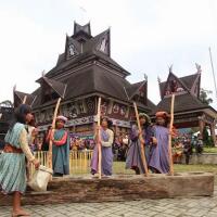 eksodus-masyarakat-karo--dari-pemena-ke-agama-samawi