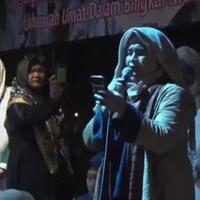 kritik-terhadap--puisi-munajat-212--neno-warisman
