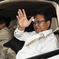 prabowo-jemput-habib-rizieq-pakai-pesawat-pribadi
