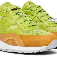 unik-nih-gan-sepatu-sneakers-mirip-roti-alpukat-seharga-rp-18-juta