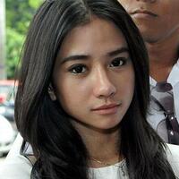 l4us-it039s-not-a-badge--it039s-family-crest---part-34