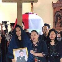 polisi-berprestasi-itu-tembak-kepala-sendiri-sang-istri-posting-posting-curahan-hati