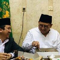 tunjukkan-momen-keakraban-ustaz-yusuf-mansur-beberkan--rahasia--tentang-fadli-zon