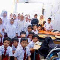 menlu-retno-kunjungi-sekolah-indonesia-di-jeddah