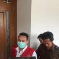 jelang-sidang-pembacaan-tuntutan-augie-fantinus-kena-flu