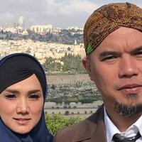 teringat-safeea-ahmad-dhani-menangis-di-penjara