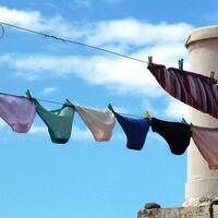 tak-gunakan-celana-dalam-bikin-lebih-sehat-ini-jawabannya