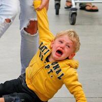 tanda-tanda-si-kecil-alami-gangguan-mental-orangtua-harus-tahu