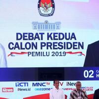 perbandingan-elektabilitas-jokowi-ma-ruf-vs-prabowo-sandi-versi-7-lembaga-survei