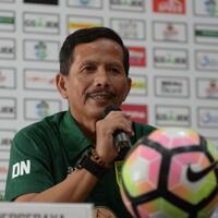 catatan-rekor-djanur-saat-berhadapan-dengan-persib-bandung