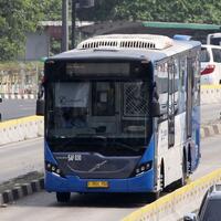 transjakarta-mulai-buka-rute-epicentrum-casablanca