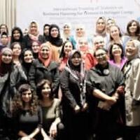 ri-luncurkan-pelatihan-bisnis-untuk-pengungsi-palestina-di-amman-yordania