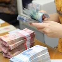 pertengahan-pekan-rupiah-kembali-melemah
