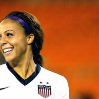 pebola-wanita-tetap-berlatih-meski-hamil-5-bulan