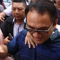 menurut-polisi-perempuan-yang-bersama-andi-arief-di-kamar-hotel-adalah-eks-mahasiswi