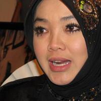 rina-gunawan-makin-eksis-di-bisnis-wedding-dan-event-organizer-apa-rahasianya