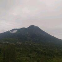 hari-ini-gunung-merapi-kembali-keluarkan-dua-kali-awan-panas