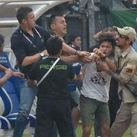 sempat-dihampiri-miljan-radovic-kecewa-dengan-sikap-bobotoh