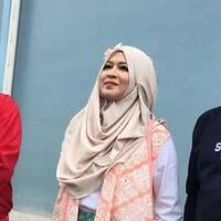 tertipu-travel-umrah-uang-okie-agustina-baru-kembali-rp10-juta