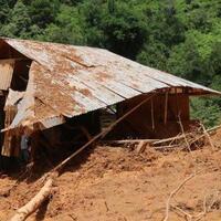 banjir-bandang-dan-longsor-di-batang-uru-mamasa-ratusan-warga-mengungsi