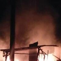 duel-pedagang-gara-gara-rebutan-lahan-rico-tewas-rumah-pelaku-dibakar-massa