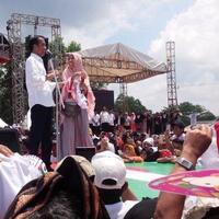 ditantang-pakai-bahasa-lampung-jokowi-tabik-pun-udah-itu-aja-saya-bisanya