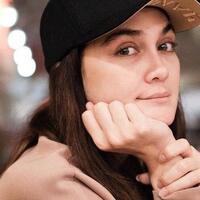 mengintip-sosok-vokalis-tampan-yang-sukses-buat-luna-maya-terpesona