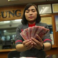 masih-dalam-tren-pelemahan-rupiah-terdepresiasi-064-persen