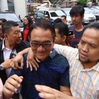 seusai-diperiksa-di-rsko-andi-arief-urine-saya-negatif