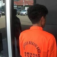 pria-di-bekasi-bacok-teman-sendiri-hingga-tewas-usai-saling-ejek-via-video-call