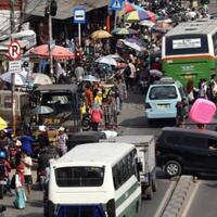 pkl-jakarta-boleh-dagang-di-mana-saja-pengamat-kotanya-seperti-tidak-ditata