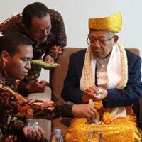 ma-ruf-amin-tak-akan-serang-sandiaga-saat-debat