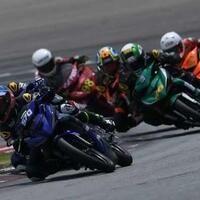 kecolongan-tikungan-akhir-indonesia-batal-podium-di-kelas-ub150-arrc-sepang